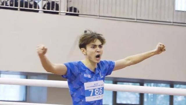 登录入口-Ming迎来十五赛季出色发挥,勇士观众热烈欢呼!的简单介绍-登录入口