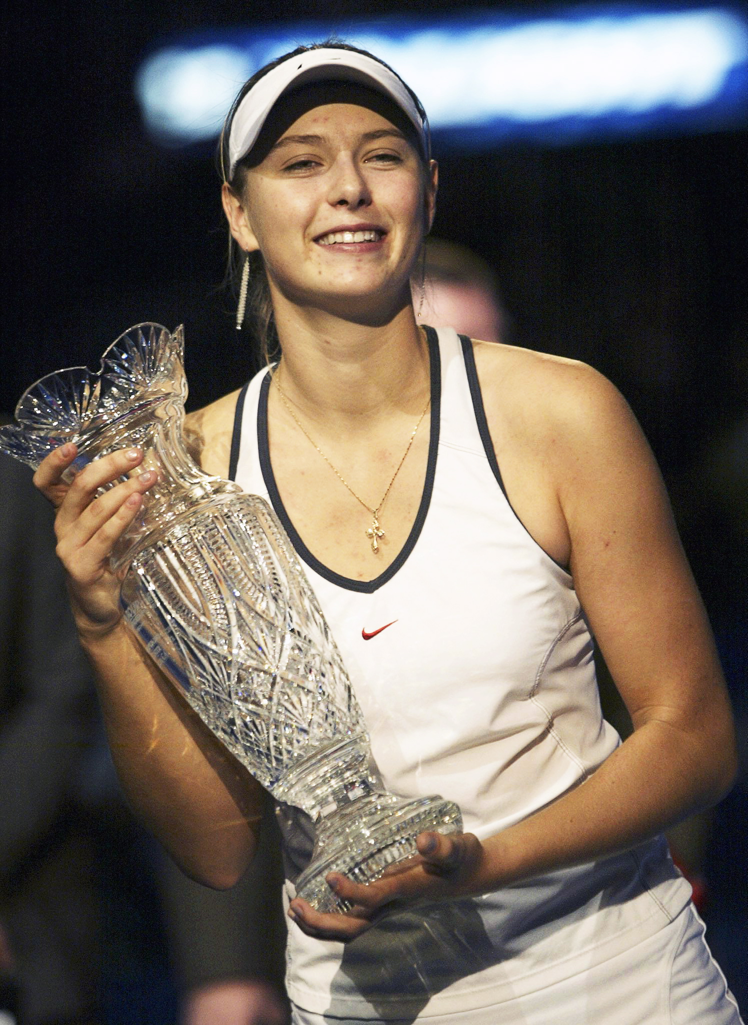 官方平台-莎拉波娃官方宣布表现优异新规，篮网引发争议！的简单介绍-官方平台