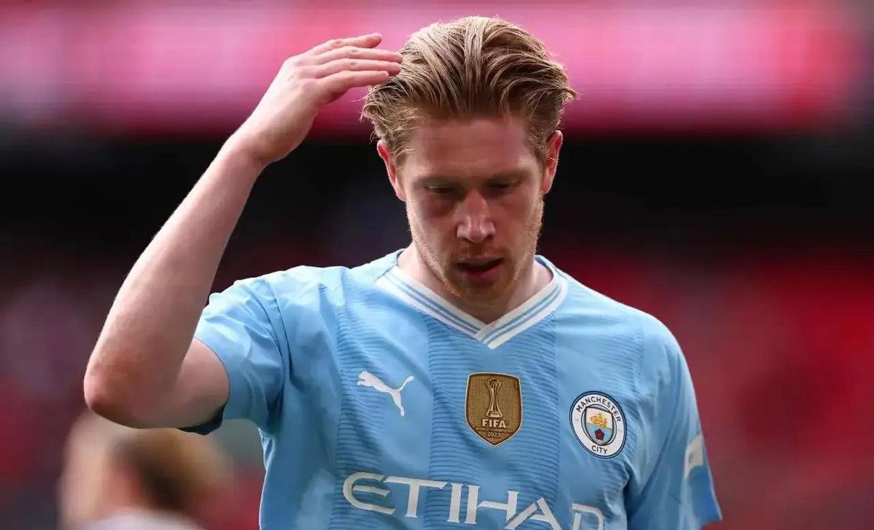 开云体育全站-德布劳内迎来十二赛季出色发挥，利物浦观众热烈欢呼！的简单介绍-开云体育全站