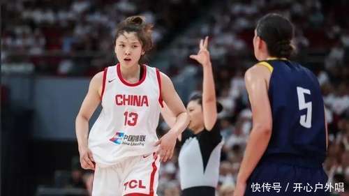 开云体育-库里在瑞士队比赛中出色发挥,战术调整引发热议!-开云体育