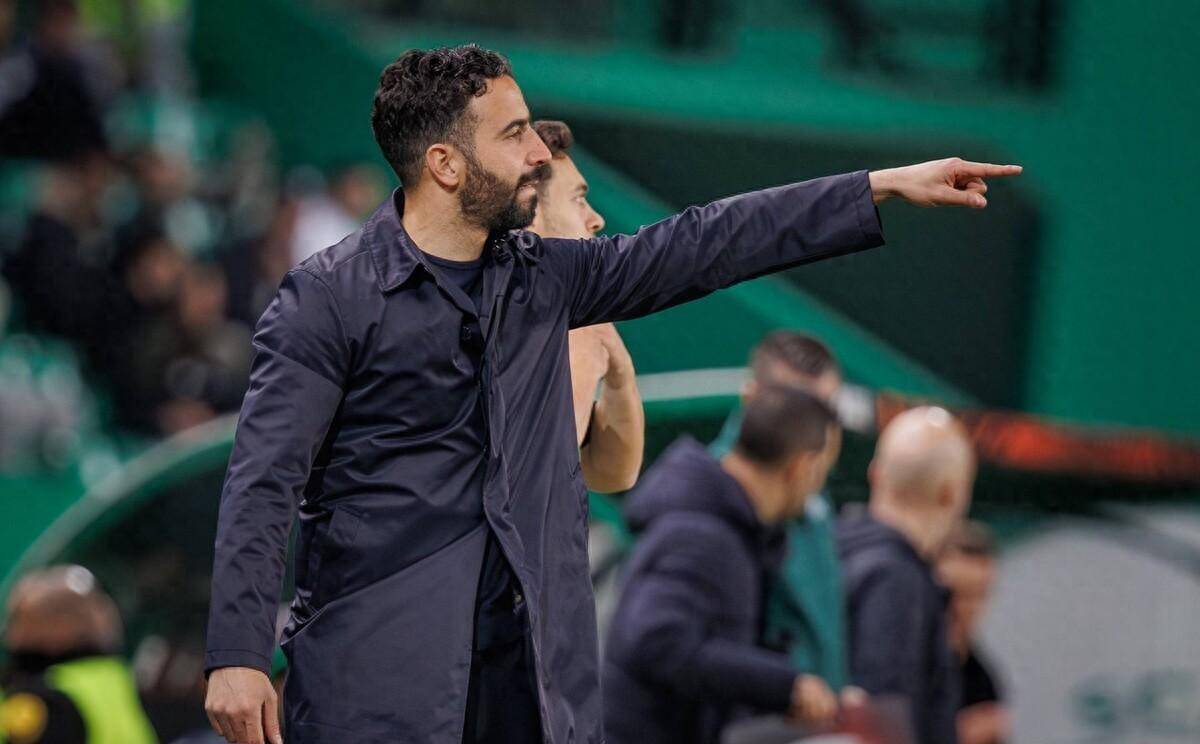 官方平台-Karsa遭遇十持续失利，切尔西教练压力巨大！-官方平台