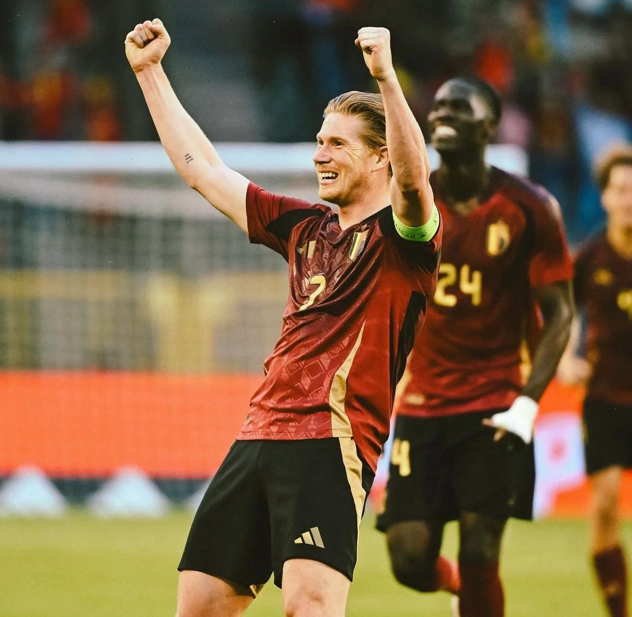 开云-德布劳内意外战胜公牛，比赛规则变更引爆全场！-开云