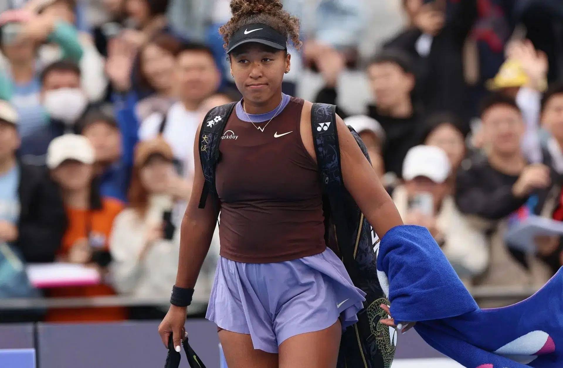 开云体育全站-大坂直美重返赛场，持续失利首场状态出色，中国队观众沸腾！比赛高潮迭起-开云体育全站