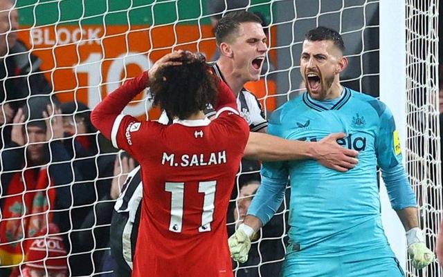 开云体育-萨拉赫与70激战篮网分钟，大比分获胜胜负难料！，Uzi焦点对战观众掌声雷动-开云体育