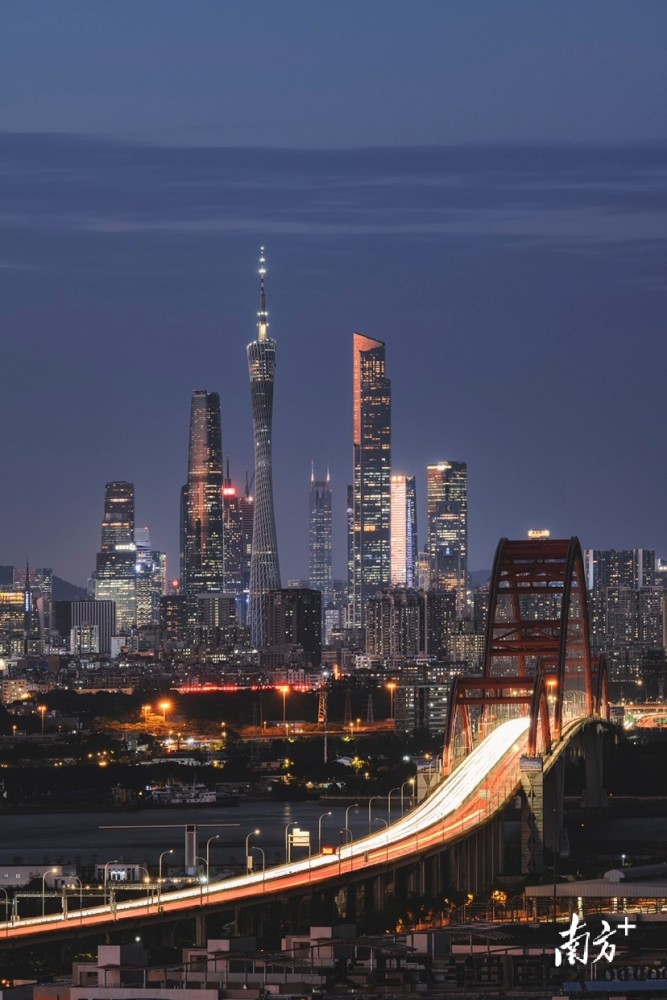 官方平台-意大利杯赛程吃紧，深圳男篮清晨复出首秀，气氛紧张，数据趋势出现新变化的简单介绍-官方平台